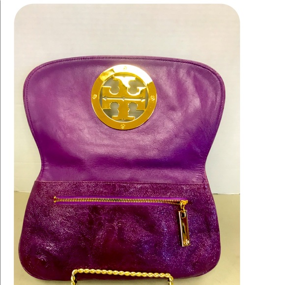 Tory Burch Metallic Embossed Snakeskin Leather Reva Clutch  Authentic“Tory Burch”-Cracked Leather”Clutch Purse